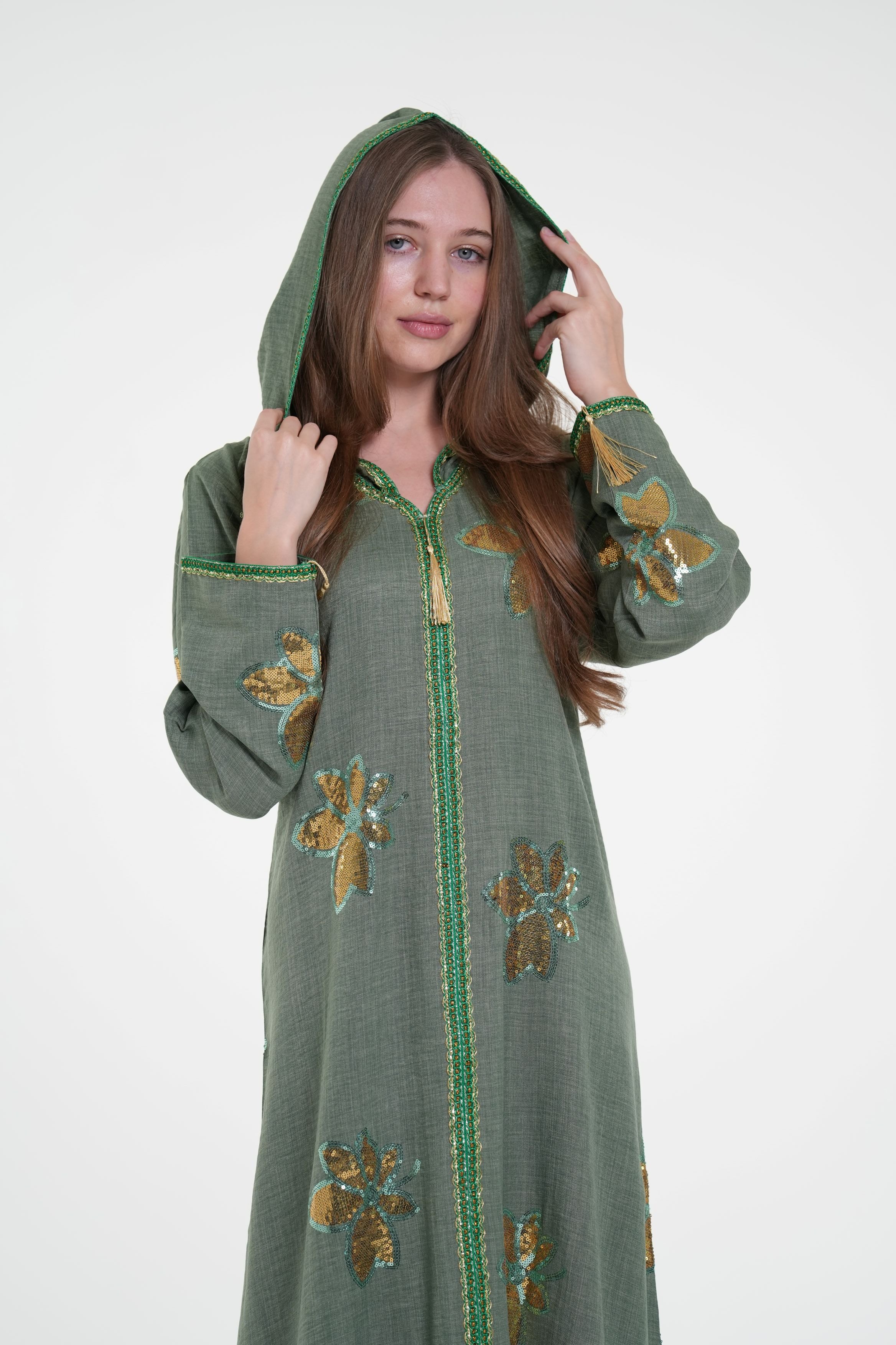 Embroidered Hooded Jalabiya with Gold Accents – Al Bent Al Sharqieh