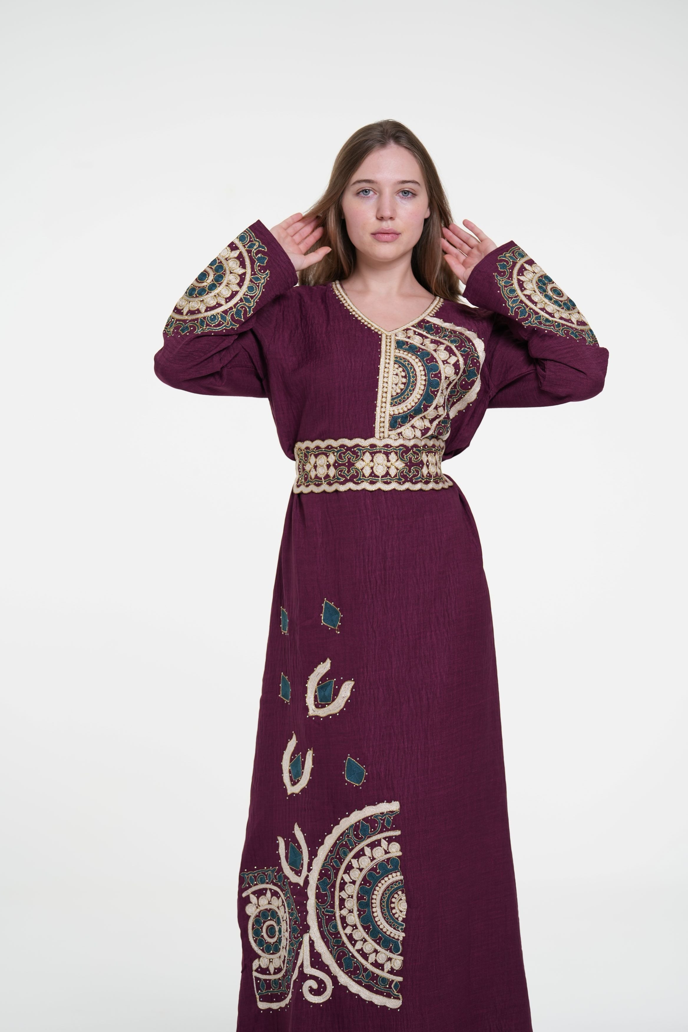 Embroidered Cotton Linen Jalabiya with Belt and Strass