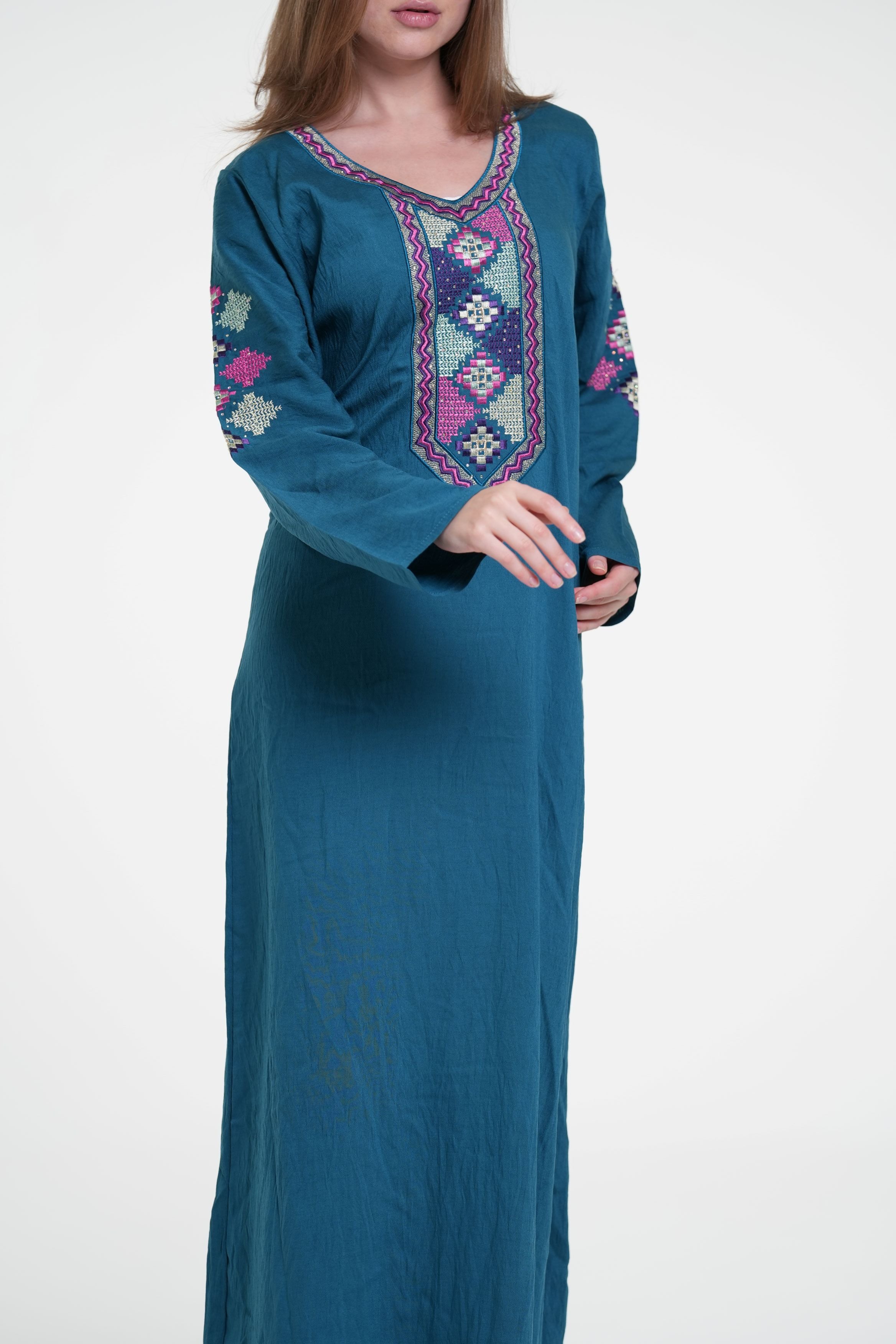 جلابية قطن كتان مطرزة