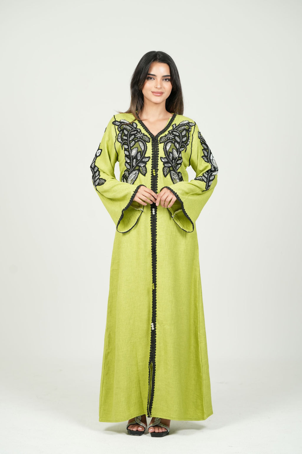 Embroidered Cotton Jalabiya with hand