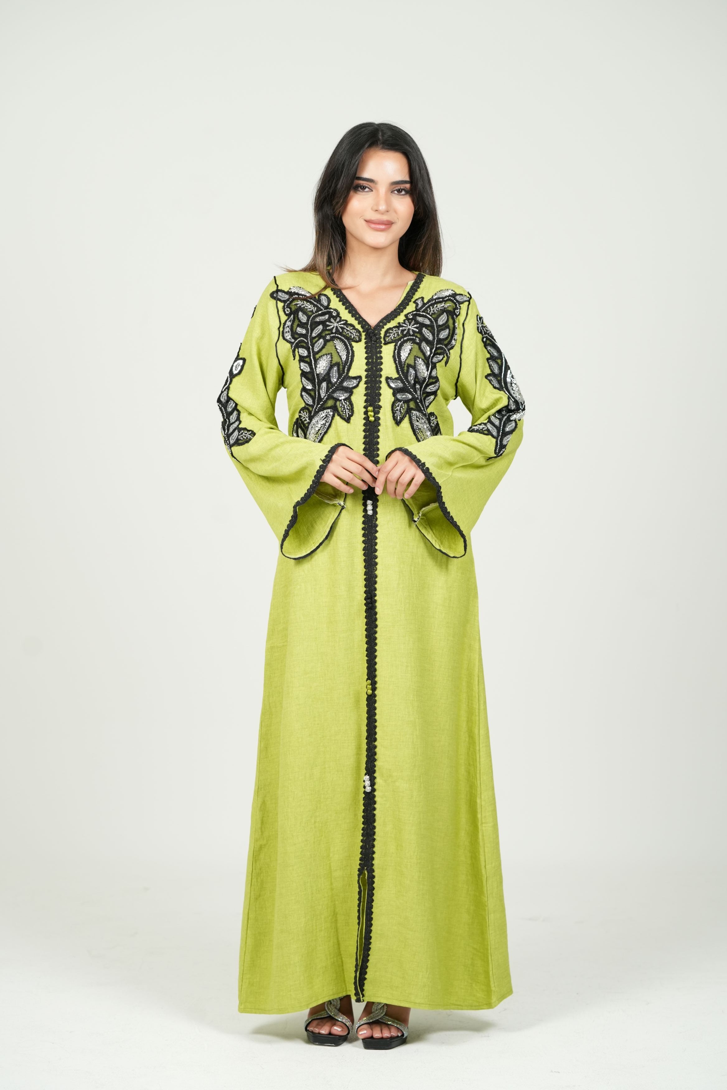 Embroidered Cotton Jalabiya with hand