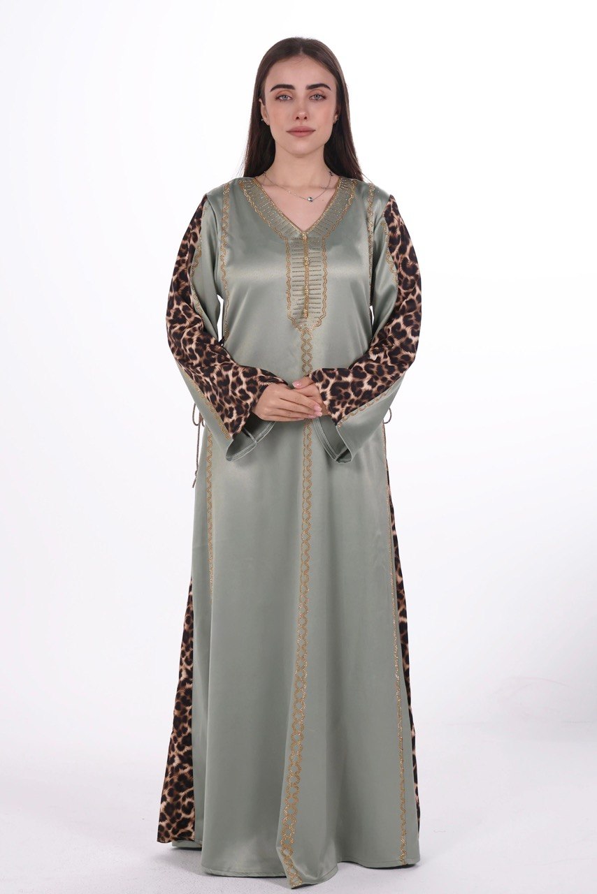 Fluid Satin Jalabiya with Tailored Details