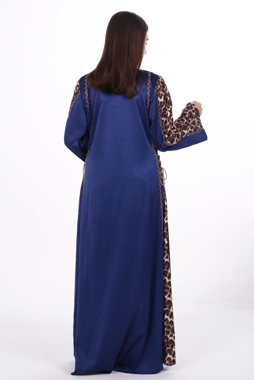 Fluid Satin Jalabiya with Tailored Details