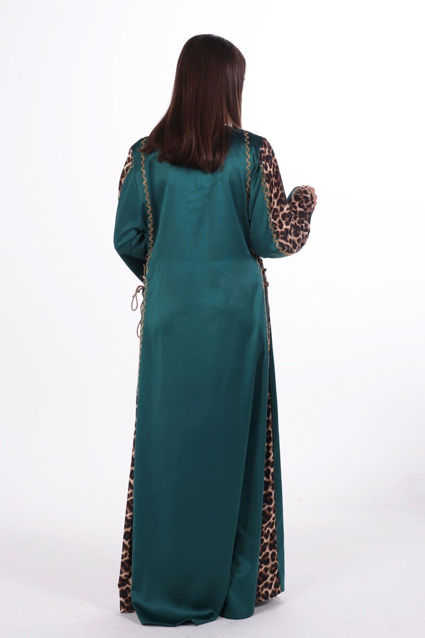 Fluid Satin Jalabiya with Tailored Details