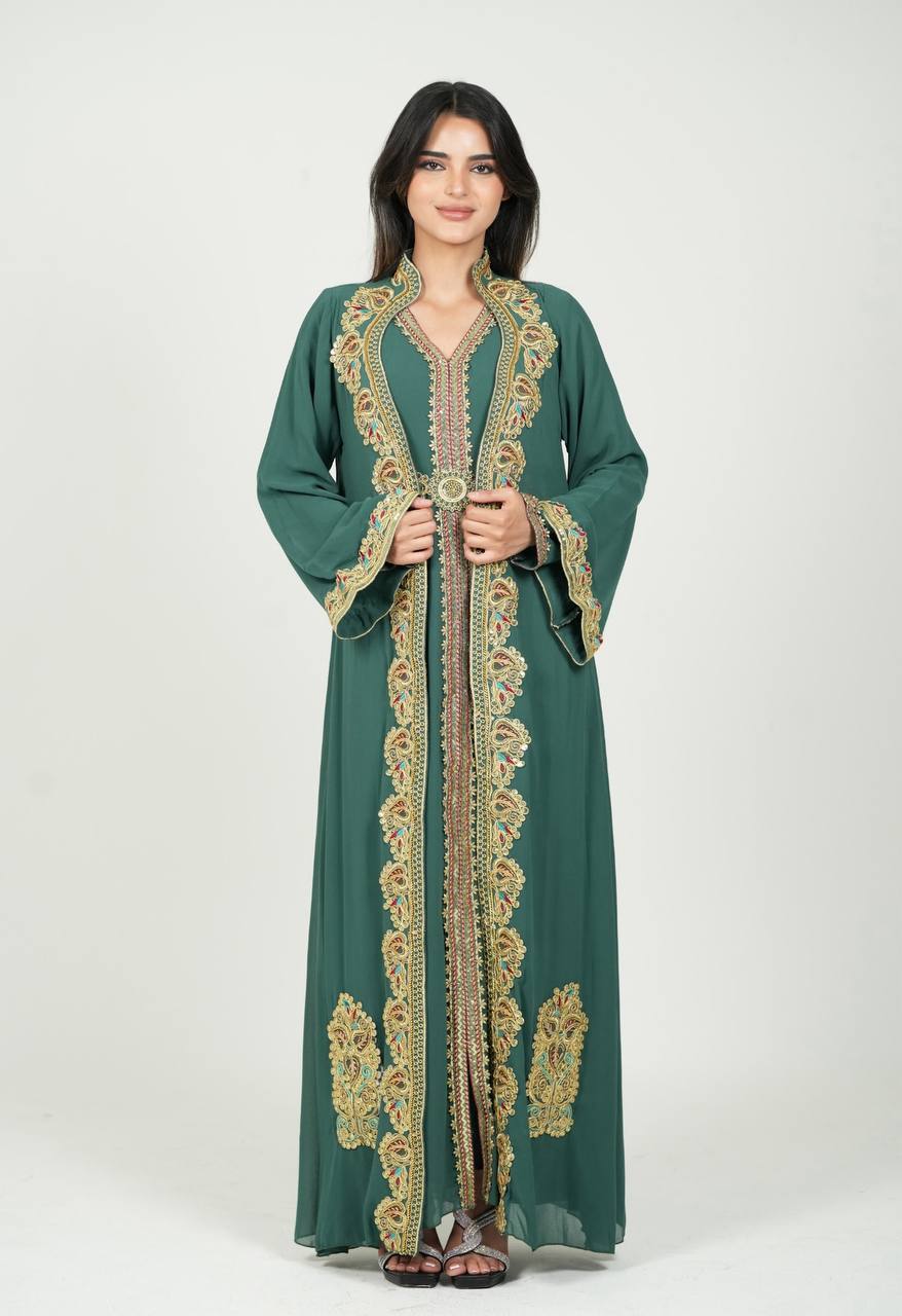 قفطان شيفون مطرز يدويًا