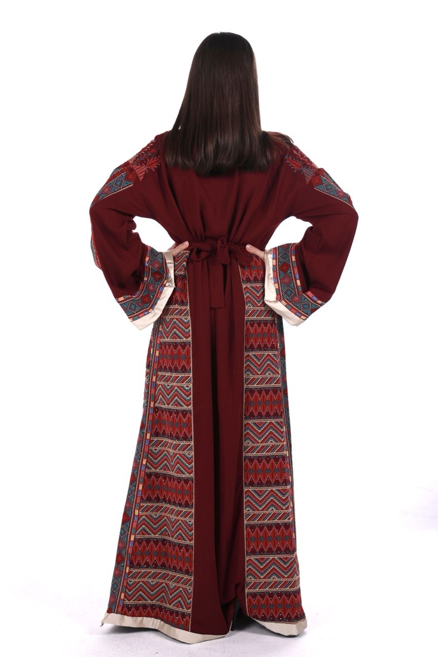 Embroidered Palestinian Linen Thobe with Satin Details