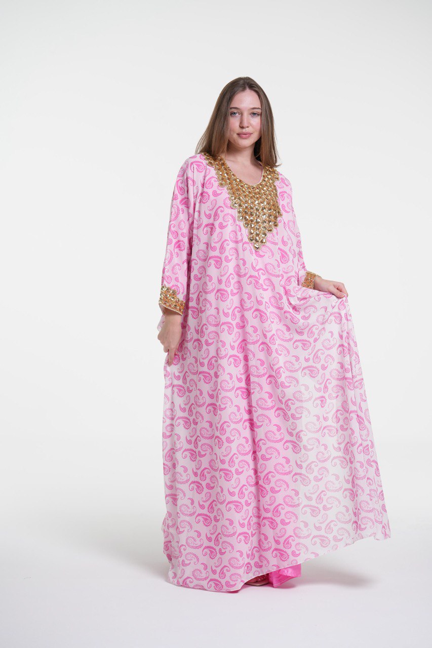 قفطان أنيق مطبوع بتطريز ذهبي