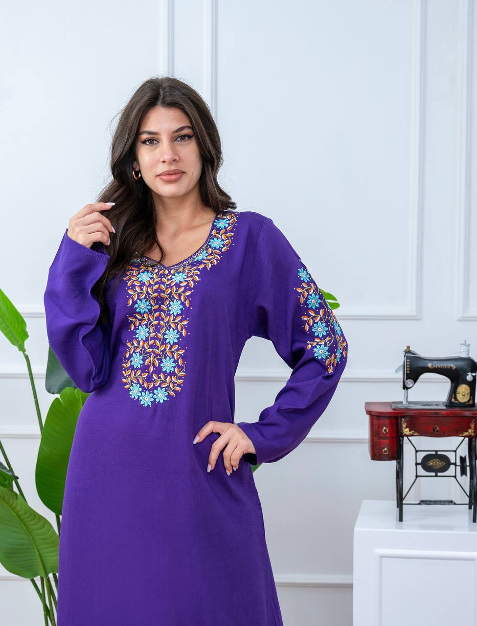 جلابية قطن كتان مطرزة