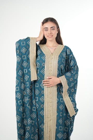 Elegant Embroidered Linen Jalabiya