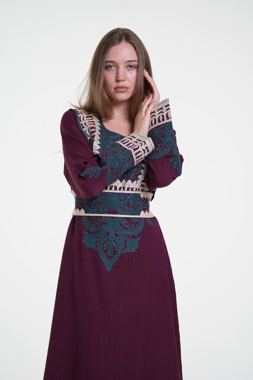 Embroidered Cotton Linen Jalabiya with Belt and Strass